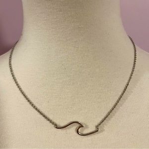 Pura Vida Silver Wave Necklace